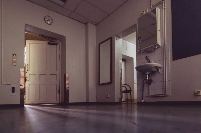 After-Dark-Ville-Tikkanen-25