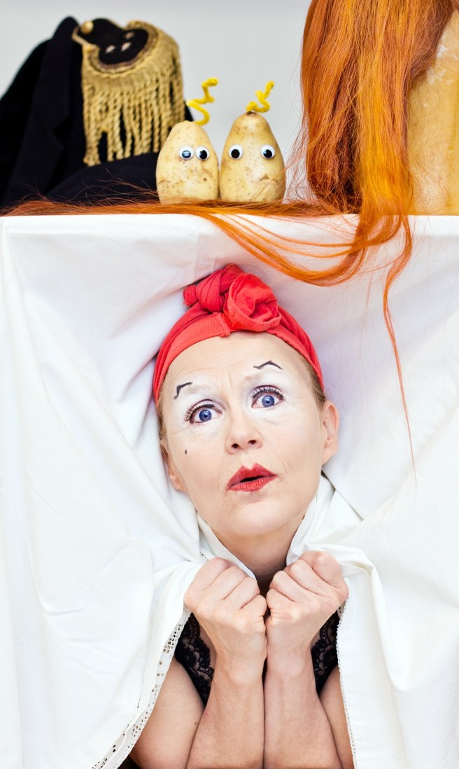 Taina Mäki-Iso Medeia Klovnin raivonhallintaopas (1)